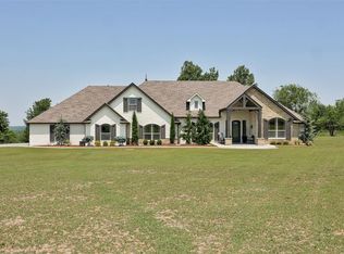 5111 E Silver City Rdg, Tuttle, OK 73089