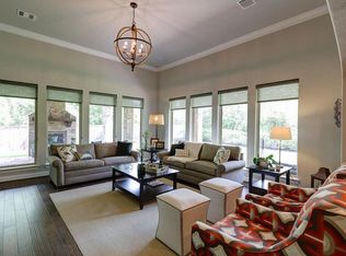 102 Aberdeen Ct, Montgomery, TX 77316