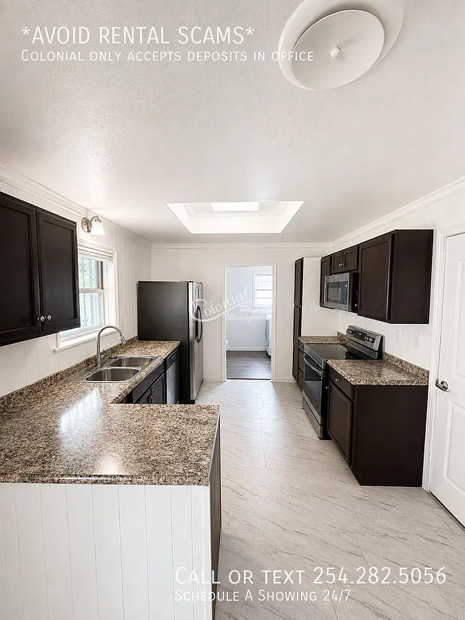 3 bed, 2.0 bath, 1712 sqft, $1,395 — Photo 4