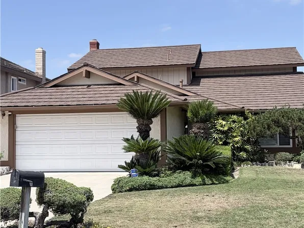 1241 S Masters Ln, Anaheim, CA 92804
