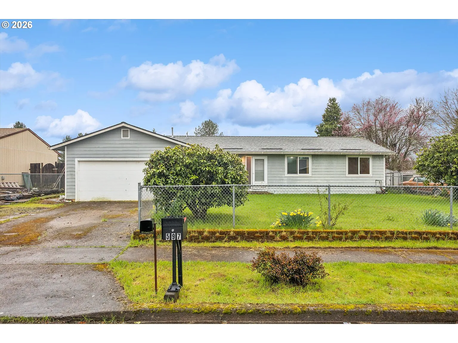 597 S Fawn St photo 1