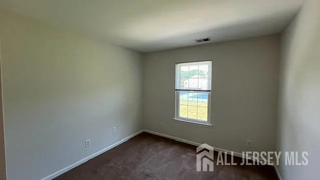 140 Wyndham Pl — Photo 20