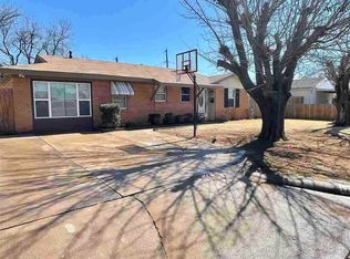 1703 Cimarron Trl, Wichita Falls, TX 76306