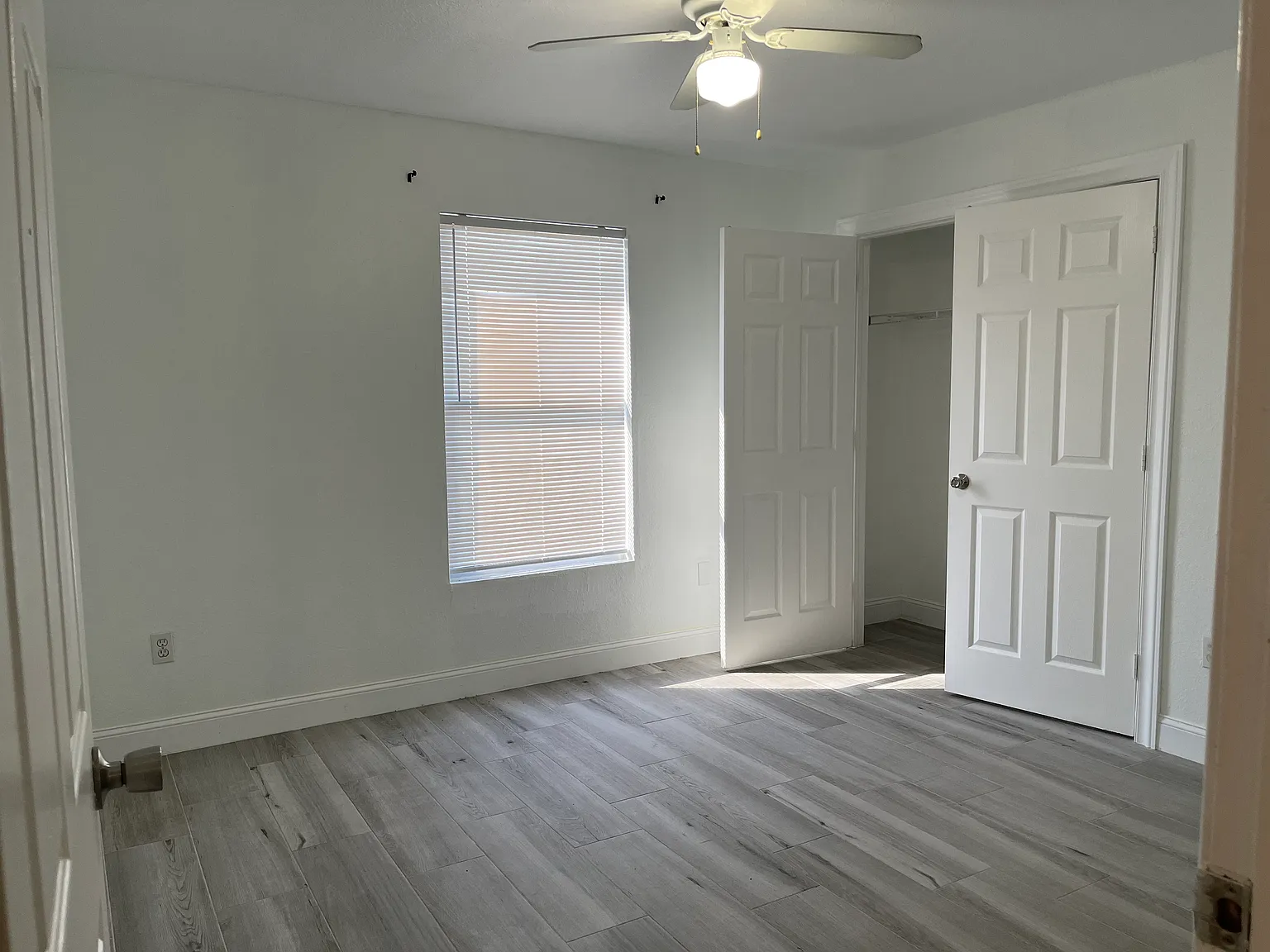 3 bed, 1200 sqft, $1,600 — Photo 3