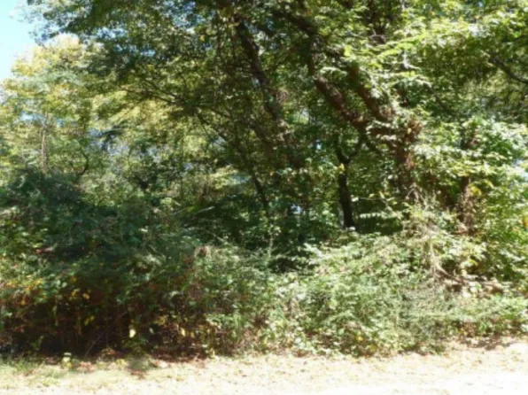 Central Ave, Florence, AL 35630