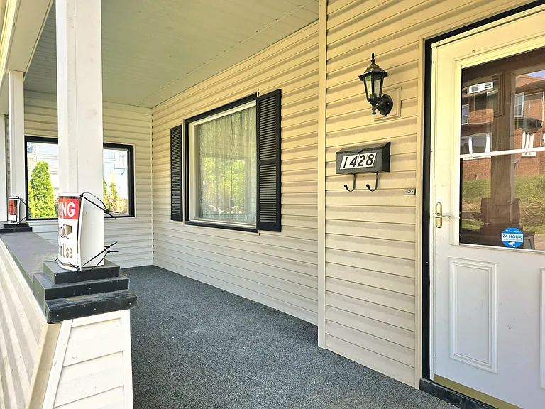 1428 Euclid Ave — Photo 3