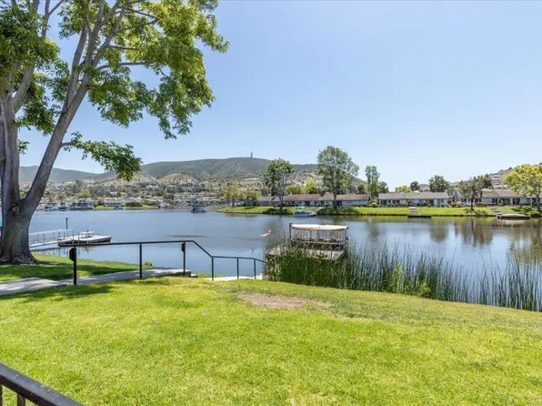 1555 Via Entrada Del Lago, San Marcos, CA 92078