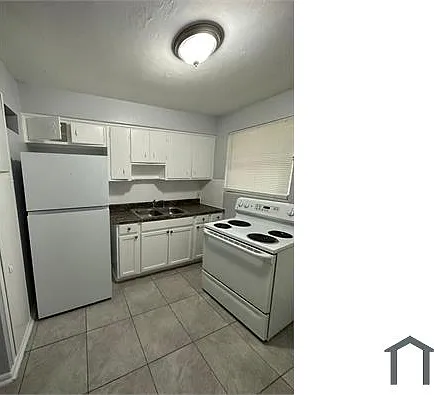 2002 Palafox St #3 — Photo 7