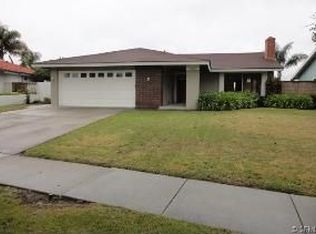 384 E Cumberland St, Upland, CA 91786