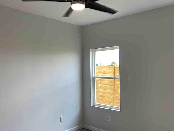 5th image of 7600 Via Del Mar Cir #9