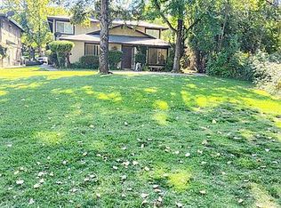 3685 Galena Dr APT 1, Auburn, CA 95602