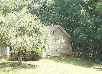4th image of 480 Rosehill Dr