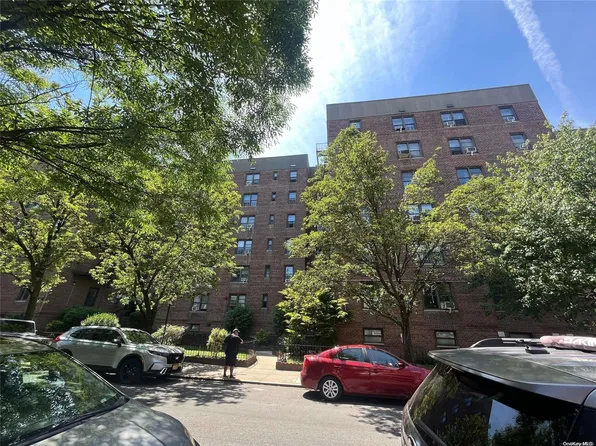 37-26 87St #5E, Jackson Heights, NY 11372