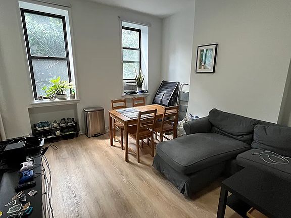 5th image of 355 E 77th St APT 2