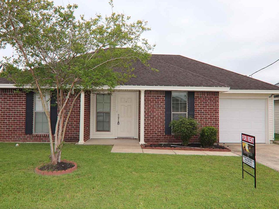 1st image of 5640 Shadowbend Cir N