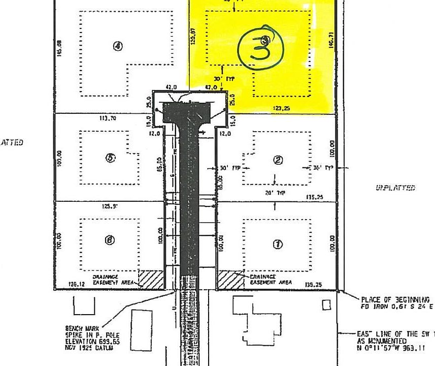 1st image of 826 Ottawa St