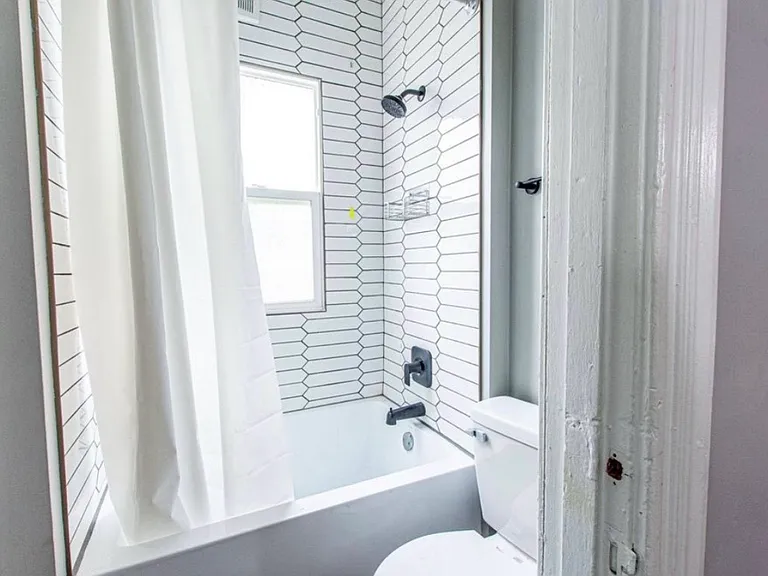 4839 Leavenworth St #1 — Photo 16