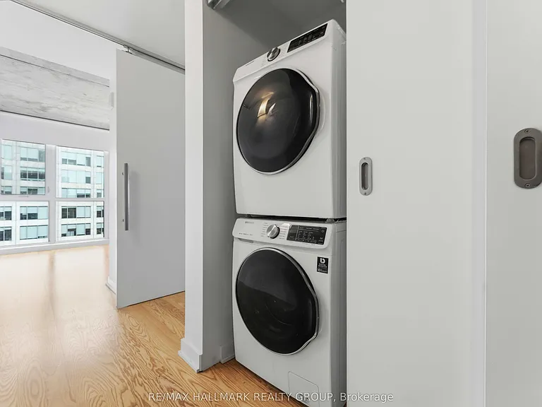 324 Laurier Ave W #2110 — Photo 4