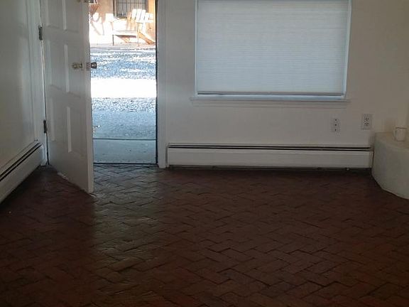 4th image of 600 Arno St NE #604
