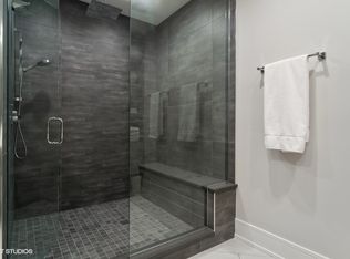 2110 W Belmont Ave #3, Chicago, IL 60618