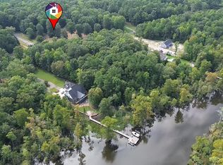 80-80 Deep Creek Rd, Hertford, NC 27944