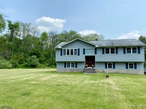 9 Ward Rd, Hardwick Twp., NJ 07825