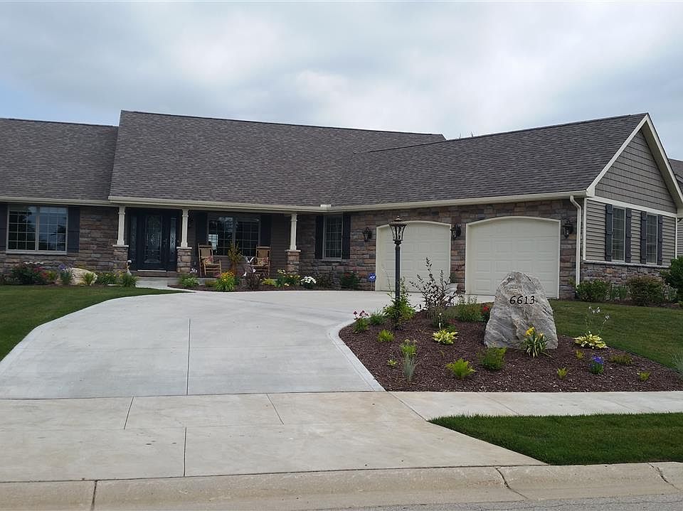 1st image of 21674 Moyer Ct