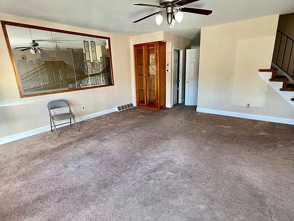 5th image of 10218 Woburn Pl