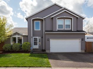 11857 White Ln, Oregon City, OR