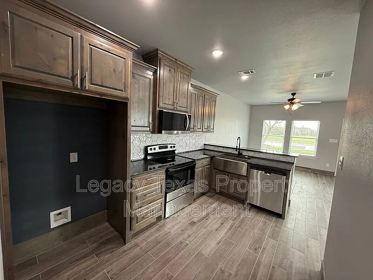 910 Fuller Ave #A — Photo 30