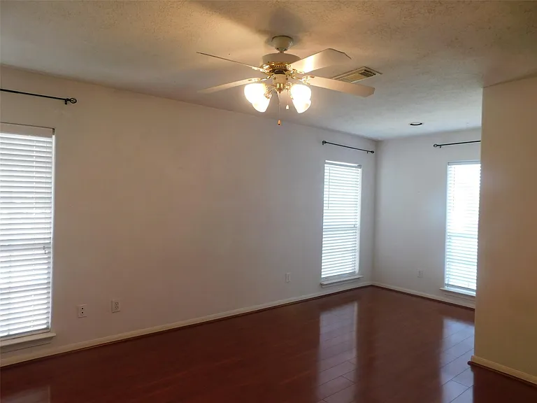 2710 Grants Lake Blvd #G3 — Photo 8