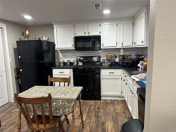 5th image of 406 McKinley Ave