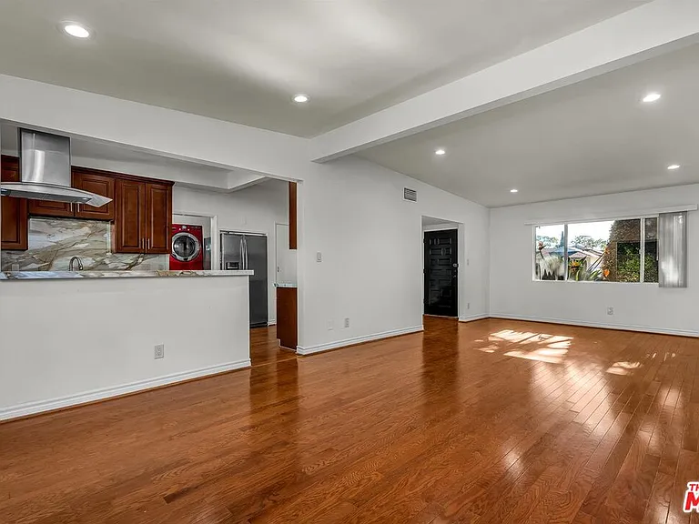 5350 S Slauson Ave — Photo 5