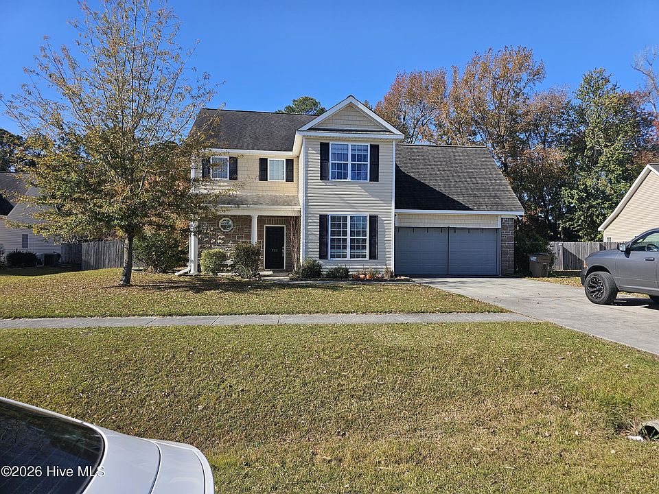 1st image of 222 Diamond Court