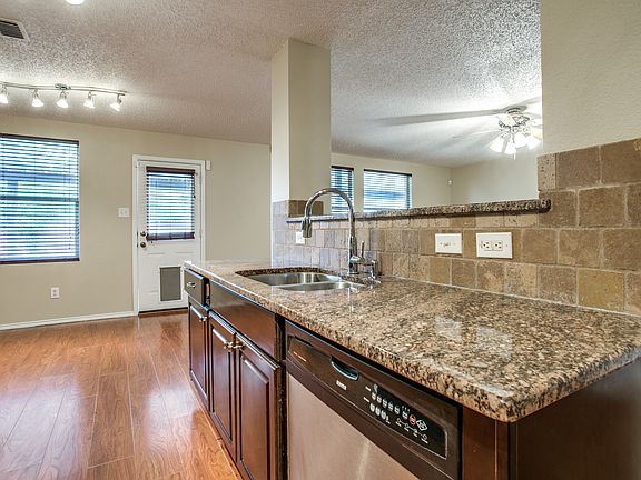 Updated sink/faucet/DW