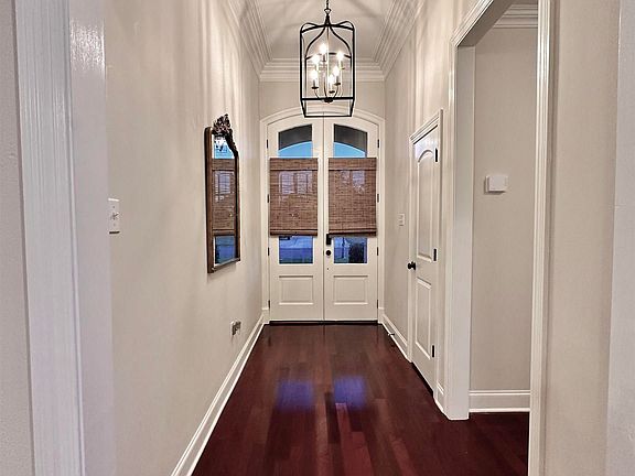 3rd image of 41062 Lakeway Cove Ave