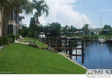 DOCKS TO KEEP YOUR BOAT