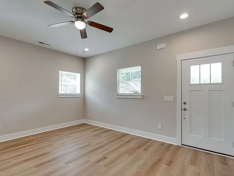 2219 Citico Ave — Photo 7