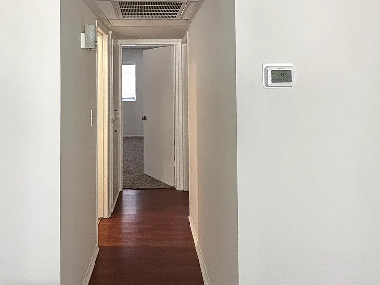 5400 Newcastle Ave #66 — Photo 10