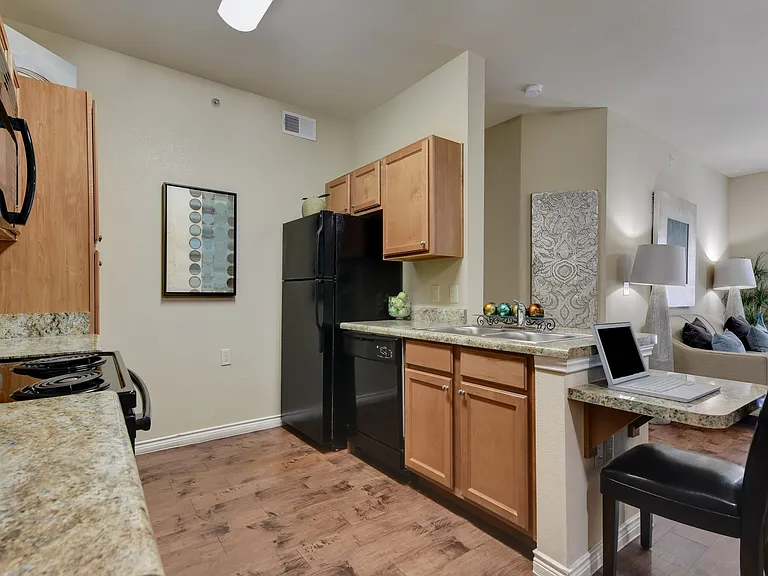 Judson Pointe — Photo 22