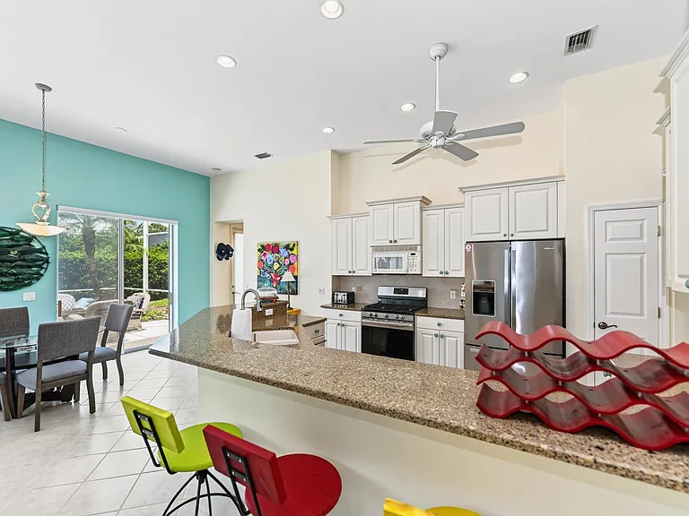 8003 Spring Marsh Dr — Photo 3