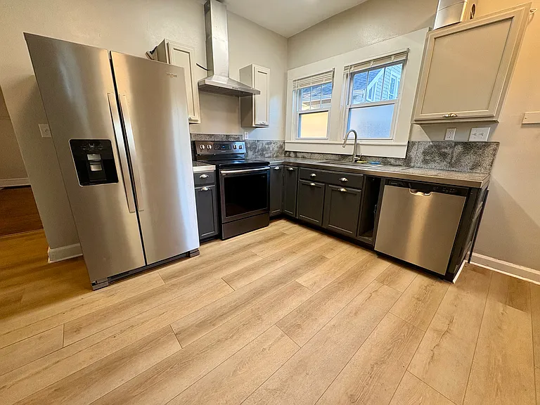 3946 N College Ave #3946 — Photo 6