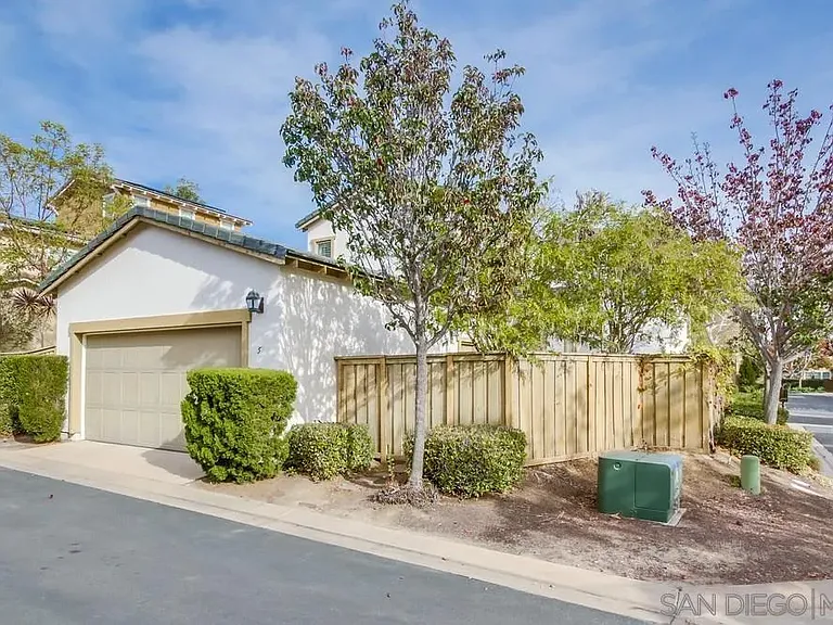 15562 Bristol Ridge Ter — Photo 59