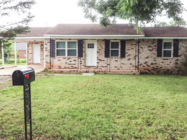 1805 9th Ave, Sheffield, AL 35660