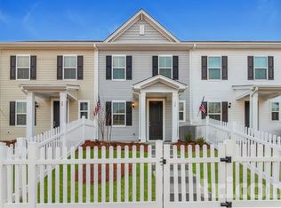 18 Beautyberry St, Simpsonville, SC 29681