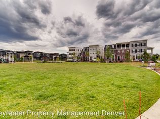 9242 E 52nd Dr, Denver, CO 80238