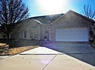 9600 Pheasant Ln, Oklahoma City, OK 73162