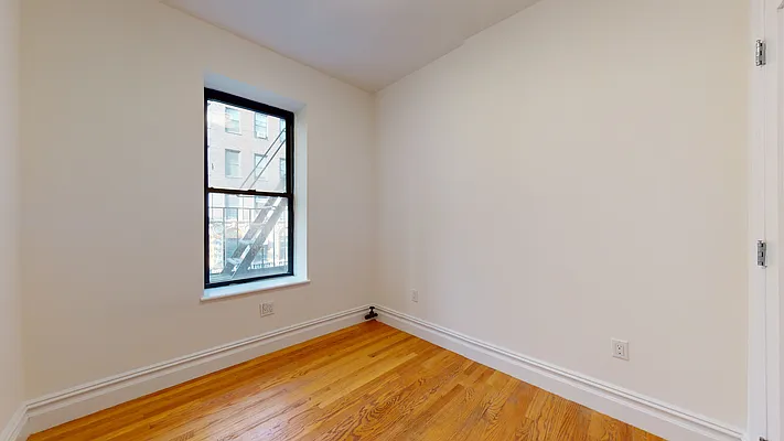 Rented by Bond New York | media 22