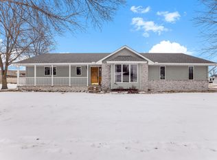 1005 9th St SE, Waseca, MN 56093