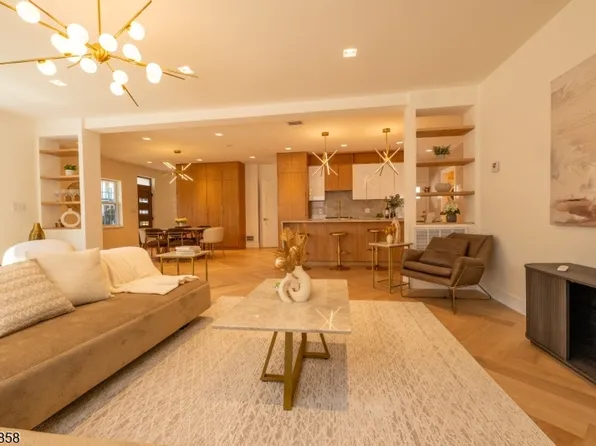 155 Waldo Pl, Englewood City, NJ 07631